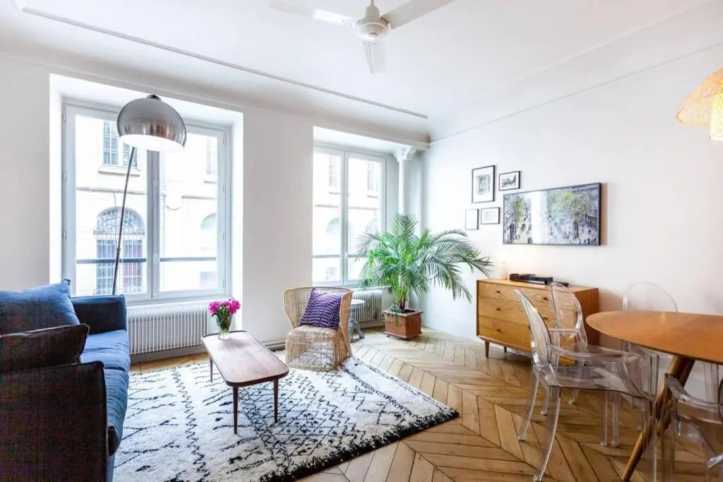 Greeter-Bel appartement Parisien de 70m2 - St Lazare