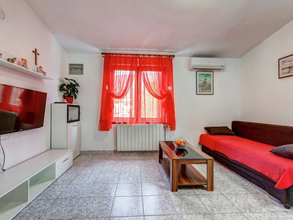 Spacious Holiday Home in Podstrana With Terrace