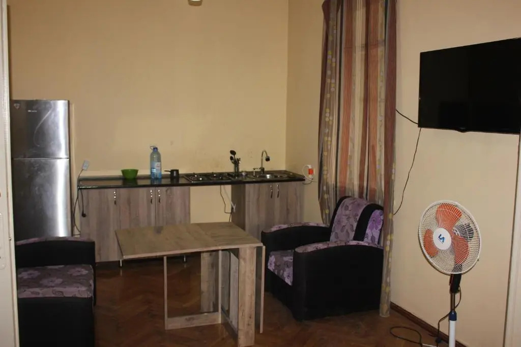 Hostel 7