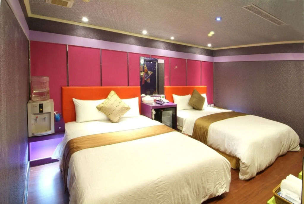 Benz Hotel