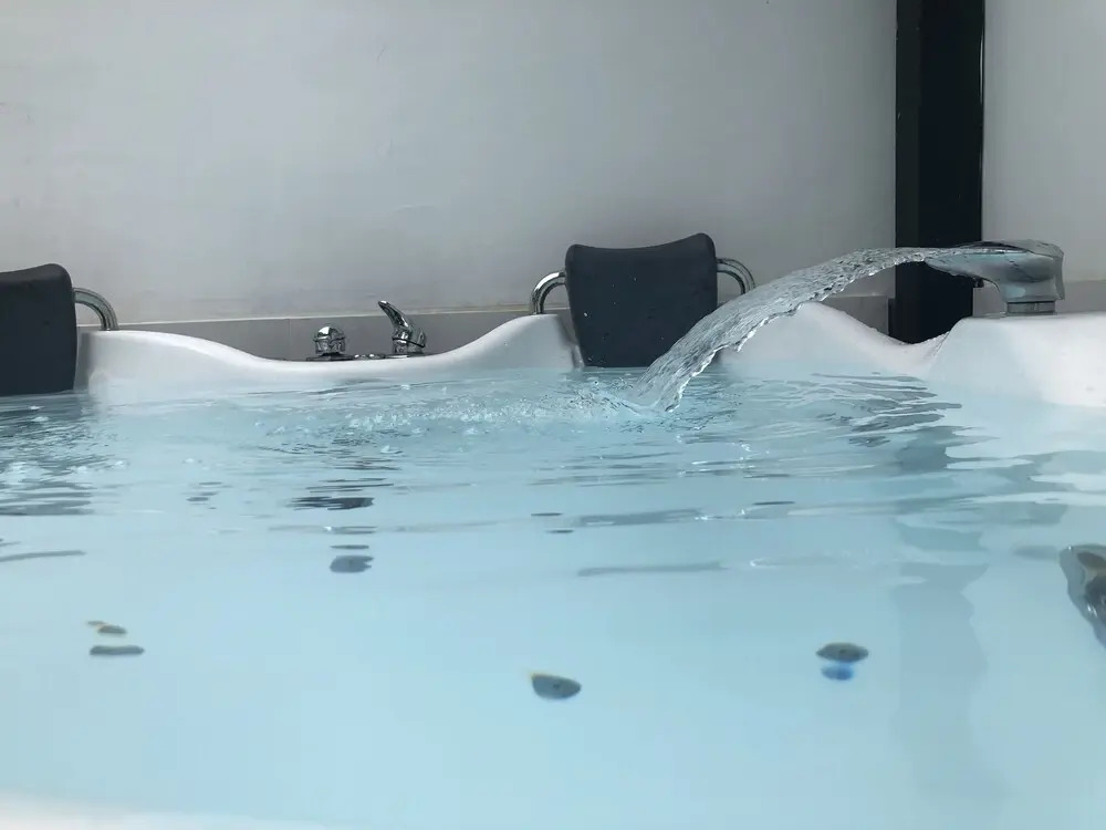 Road 26 Pool Villa