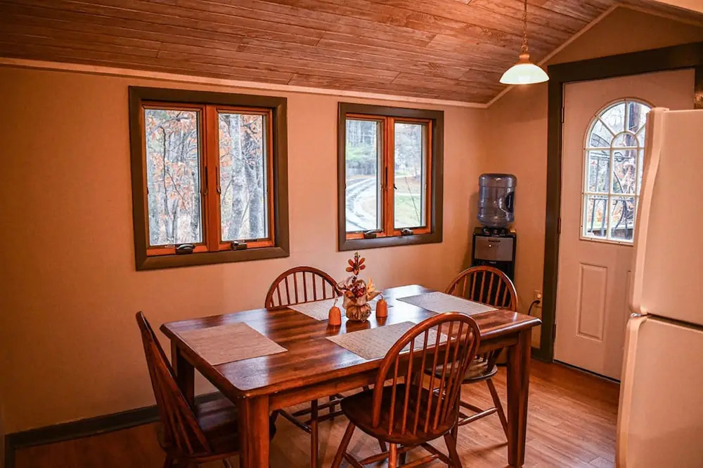Brook Road Inn