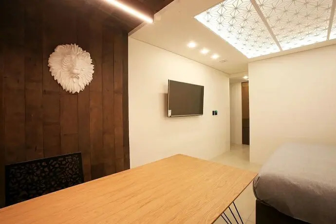 Sincheon Lavieen Hotel