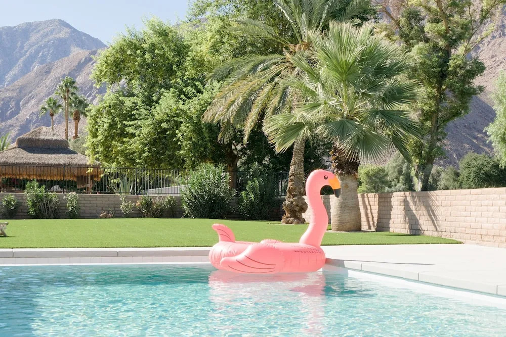 Designer Mcm Hideaway W/ Private Pool & SPA Home