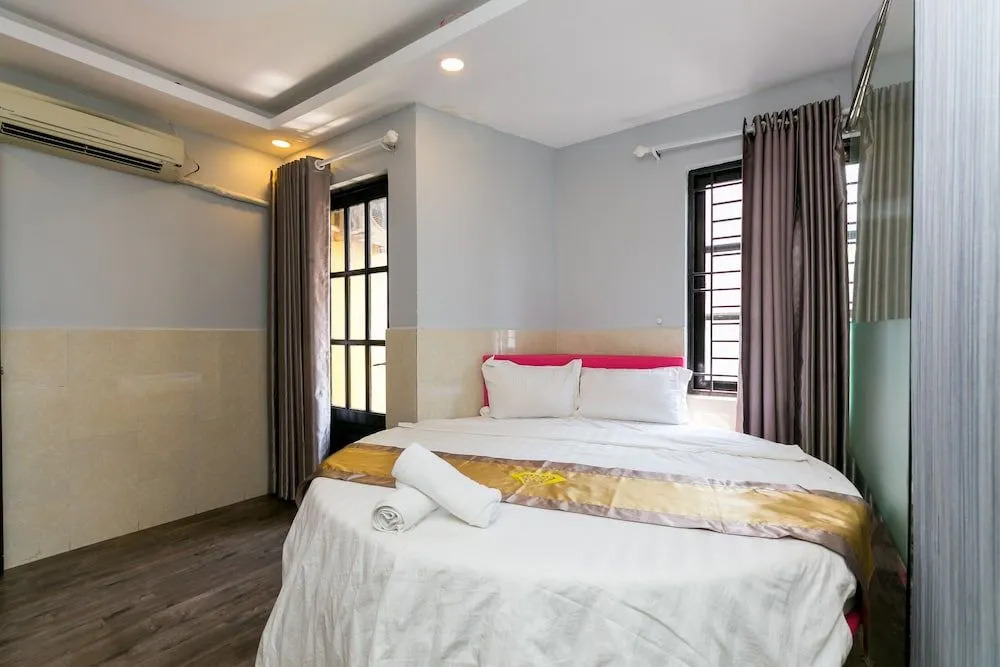 Oyo 986 Lucy Hotel