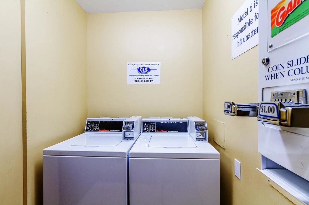 Motel 6-Green Bay, WI - Lambeau
