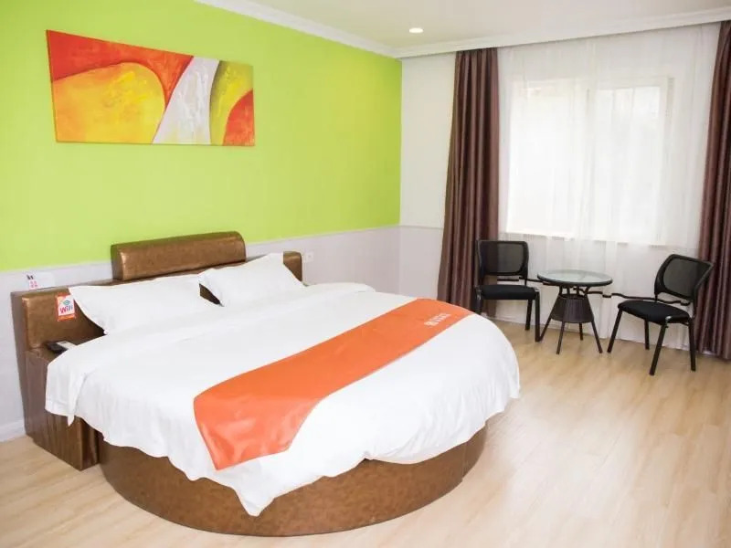 Shell Hotel Shanghai Hongqiao Airport National Exhibition Centre Jizhai Road Branch