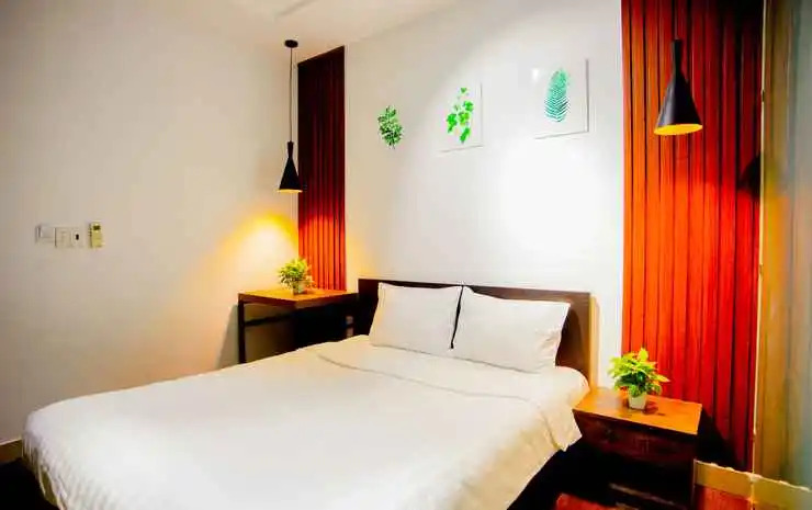 Lá Hotel Bình Tân