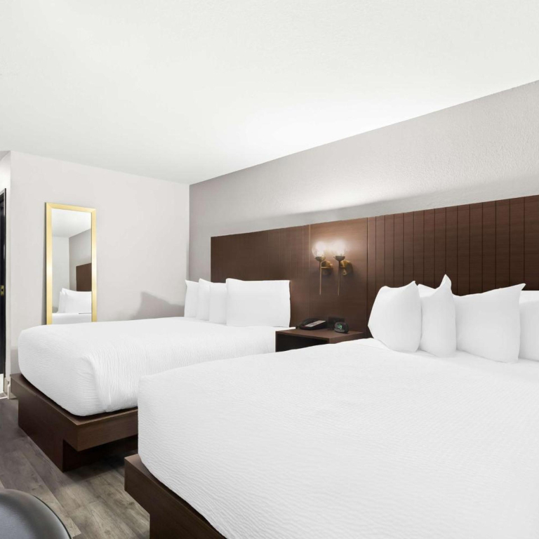 SureStay by Best Western Groves