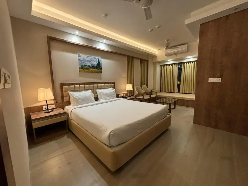 The Pearl Club Resort