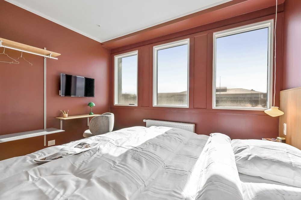 The Break Hotel