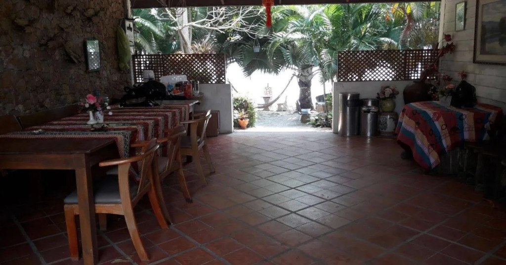 Sri Resort