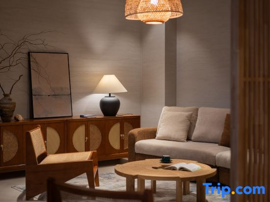 Lihuiyuan Zaidi Food Culture Experience Boutique Art Su (Lijiang Ancient City South Gate Branch)