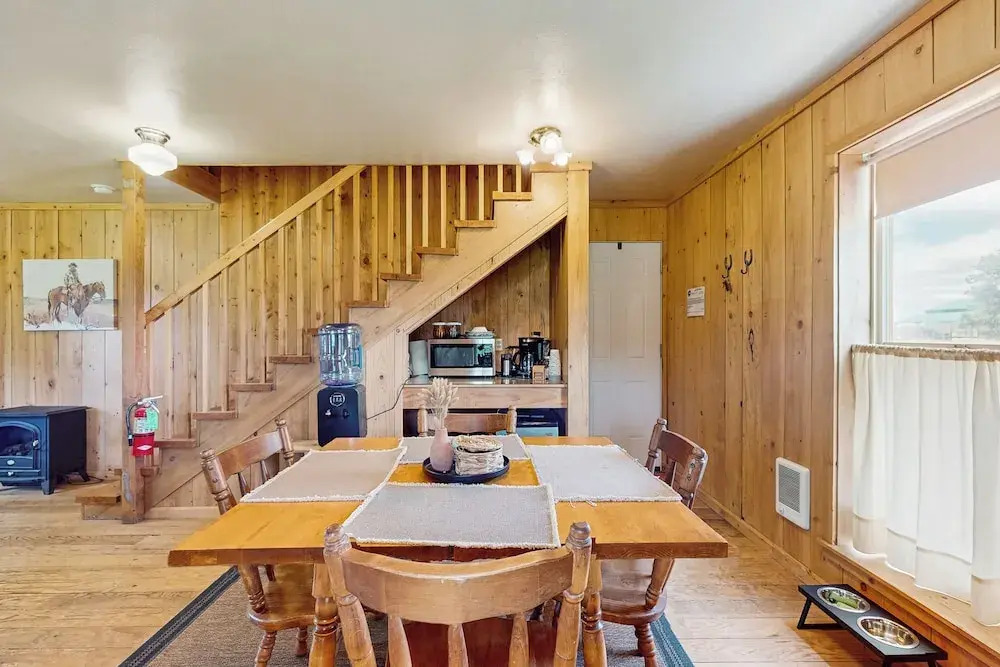 1 BR Bunk House on Long Hollow Ranch, Dog Friendly