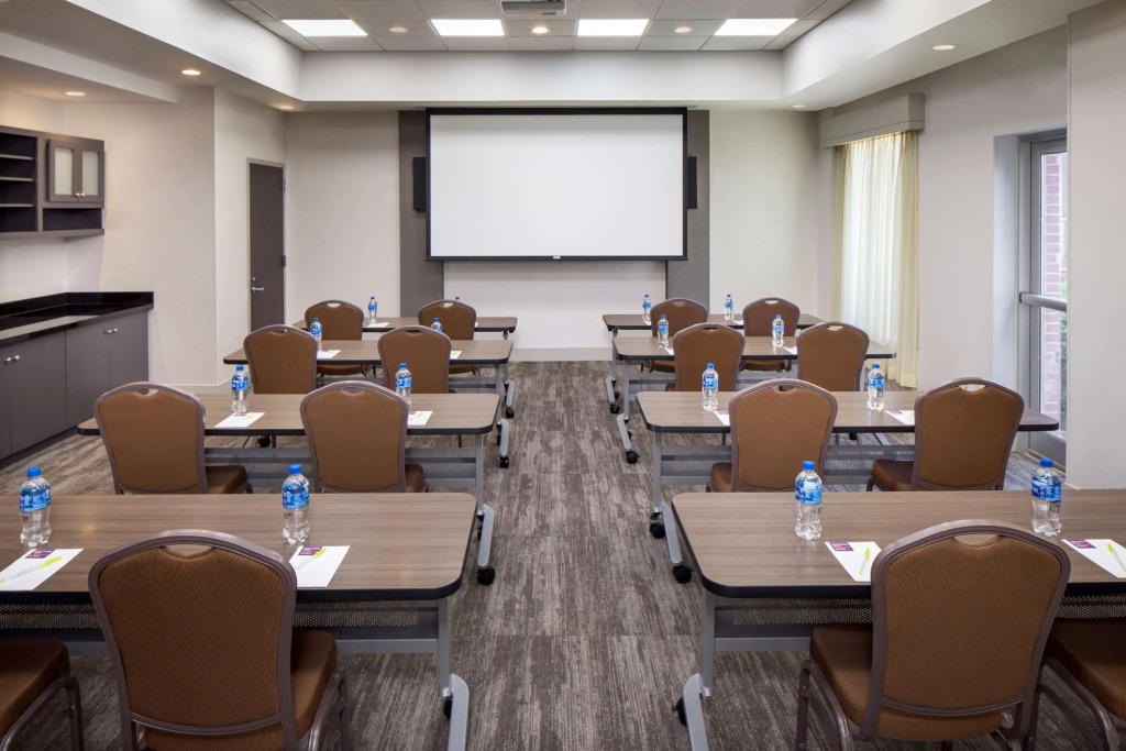 Hyatt Place Long Island East End