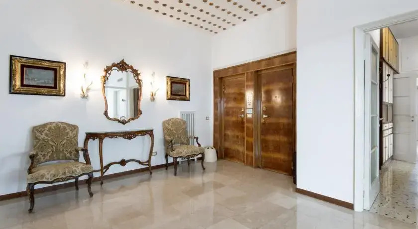 Repubblica Luxury at 15th Floor