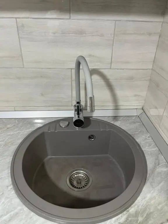 apartament cu 3 camere in zona linistita