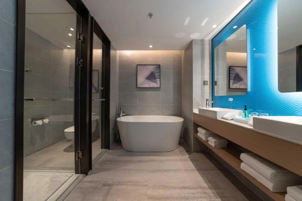 Holiday Inn Express Shenzhen Luohu