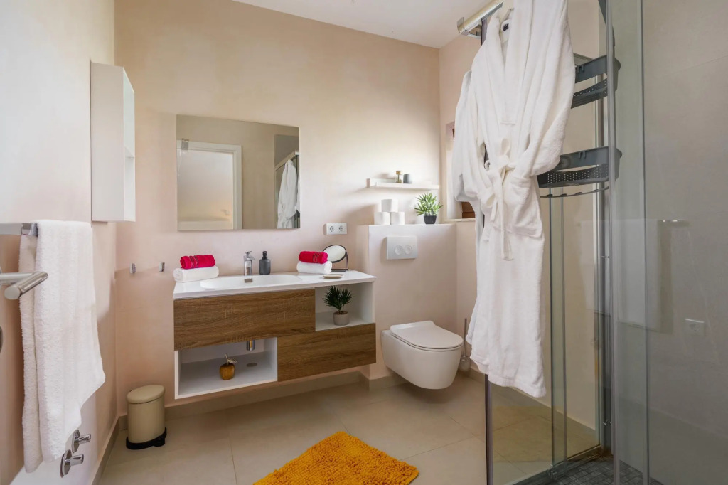 Caprice in Milohnic with 3 bedrooms and 3 bathrooms