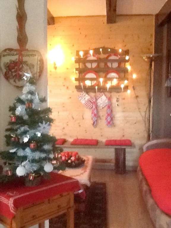 House With 2 Bedrooms in Haspelschiedt, With Enclosed Garden and Wifi