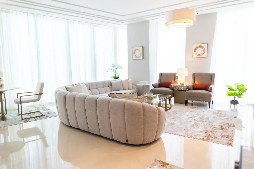 HAPPY SEASON | Four Season apartment