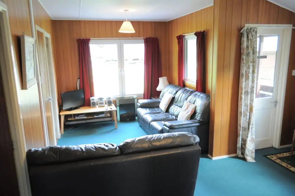Lamont Chalets & Bungalow