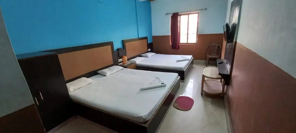 Goroomgo Samrat Palace Puri