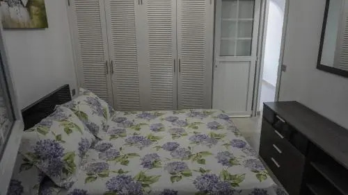 Apartment Old Town Reina Sofia 2