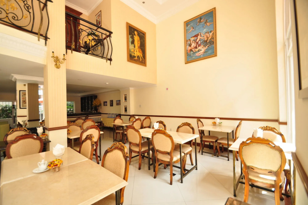 Central Hotel & Residences Swimming Pool