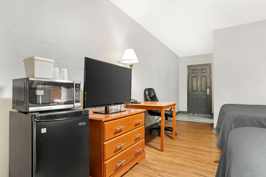 Econo Lodge Tallahassee Downtown - University
