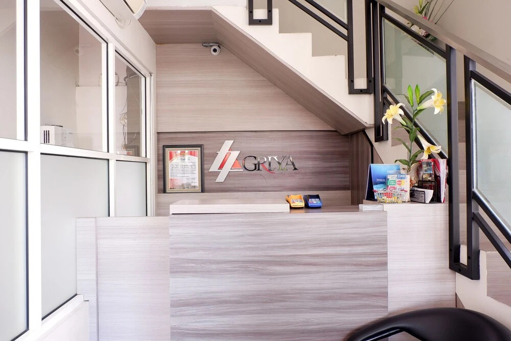 RedDoorz Plus near Mall Ciputra Semarang