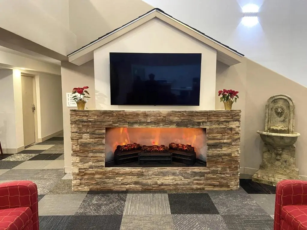 University Inn of Carbondale by Hotel O