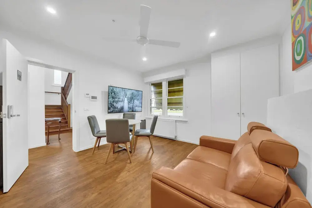 113 Hoddle