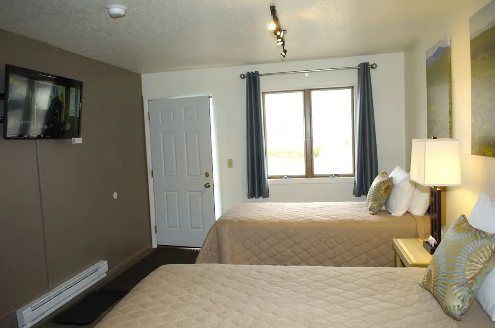 Trout Montana Motel