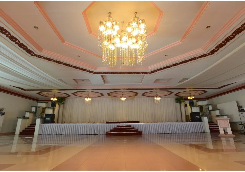 Garden Orchid Hotel