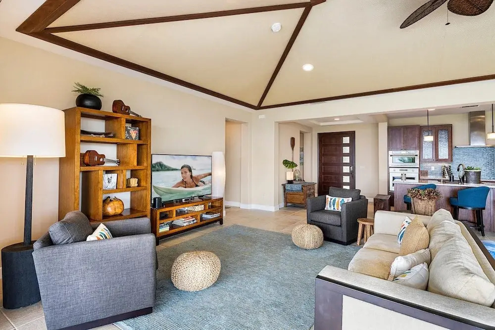 Unbelievable Ocean Front View w Pool - AC - Outdoor Seating!- Vrkcv