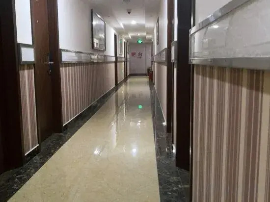Yixing Hotel (Shanghai Zhujiajiao Ancient Town Scenic Area Branch)