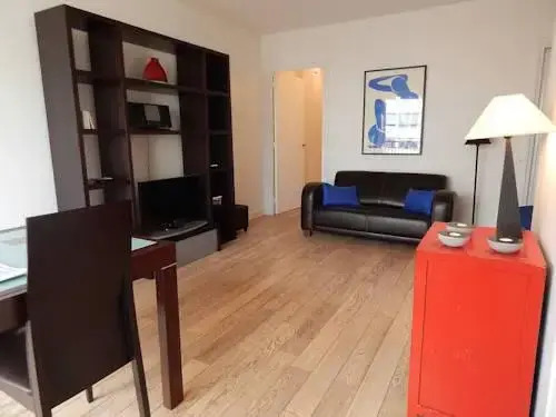Apartment Paris - Valmore