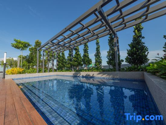 Sunway Grid Loft Suite by Nest Home【Olympic Size Pool】