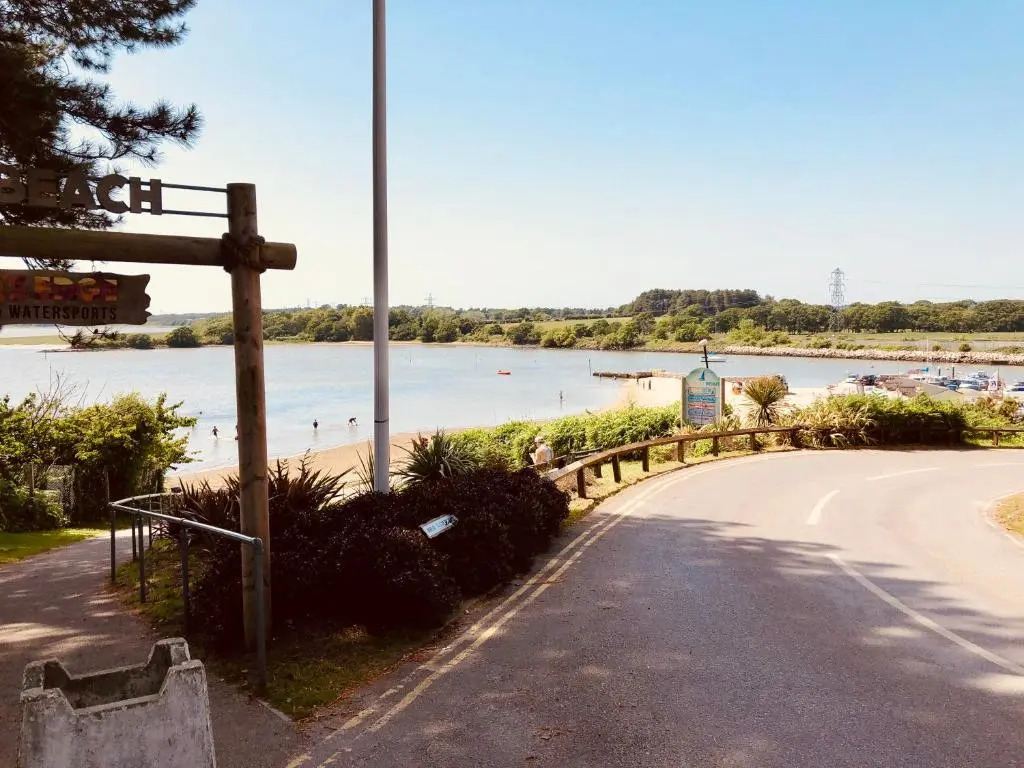 Family Seaside Retreat Private Stay at 5-Star Rockley Holiday Park Poole