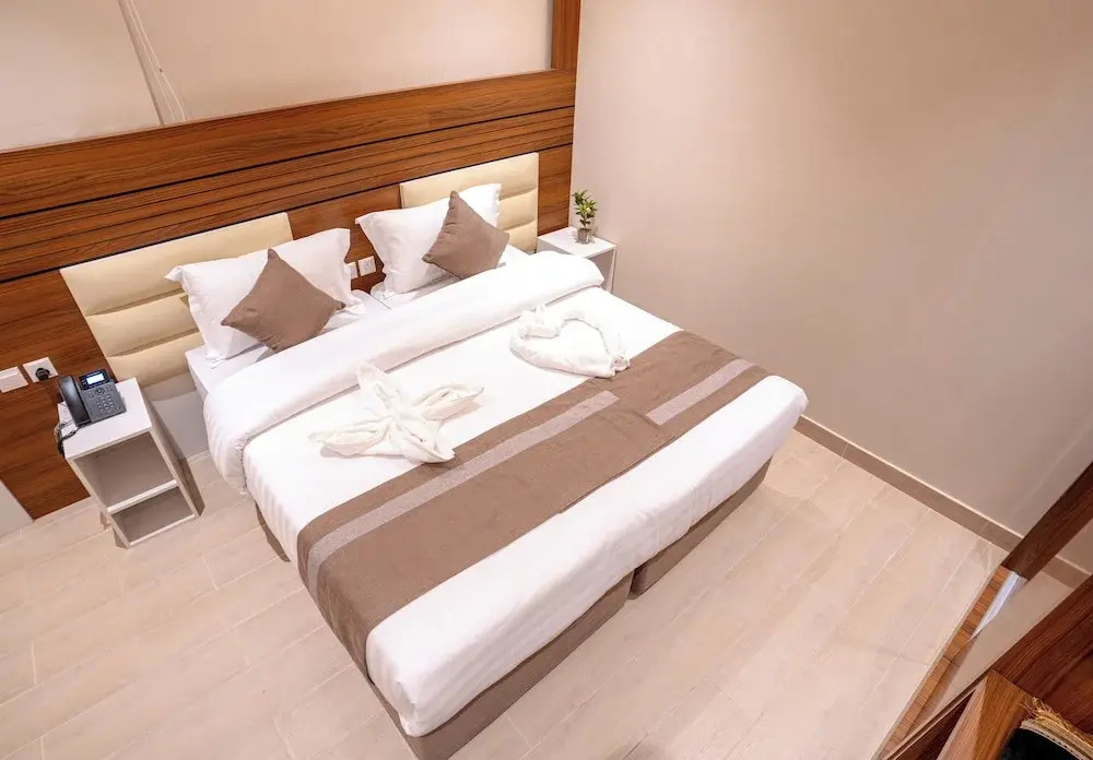 فندق كنان العزيزية Kinan Al Aziziyah Hotel