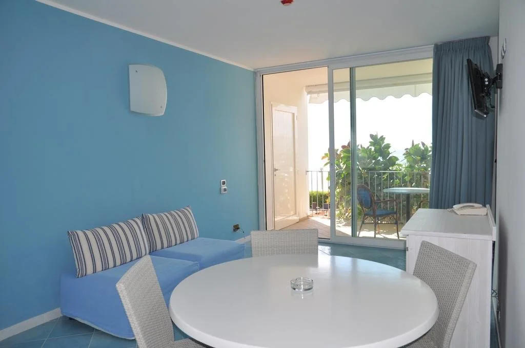 Ancora Resort