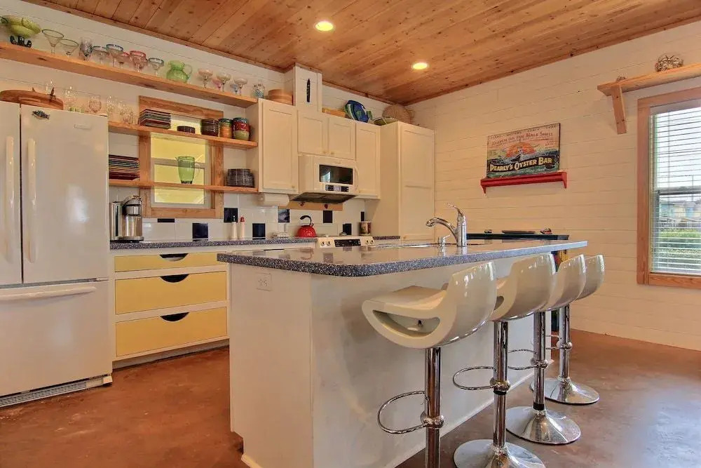 Isle Be Back Vw32 3 Bedrooms 3.5 Bathrooms Home