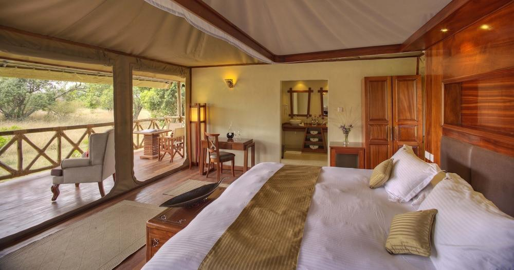 Naserian Mara Camp