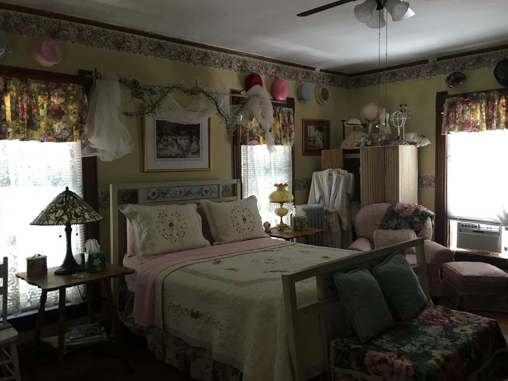 Hearts Desire Inn