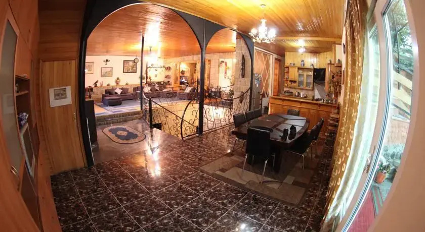 Zaalis Traditional House
