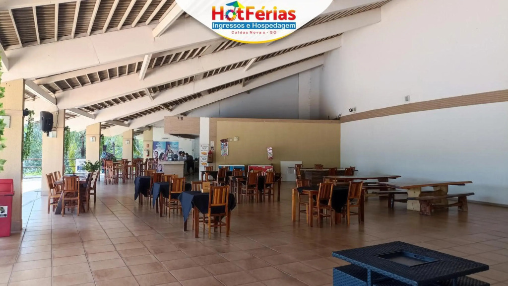 Apartamento em Caldas Novas, Flat a 200m do DiRoma Acqua Park e 500m do centro - HotFérias