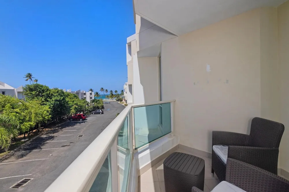 Otium Rentals Upscale Beach Family Oasis