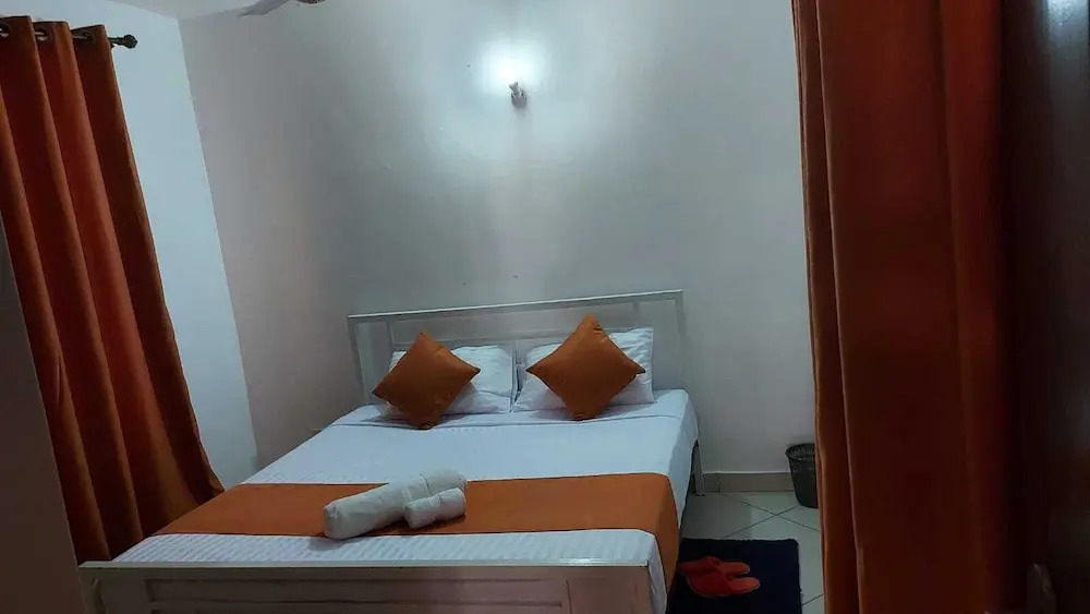 Lux suites Startup Apartments