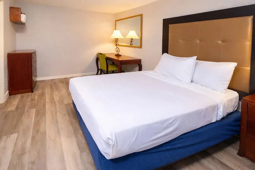 Travelodge By Wyndham Farmington Hwy 64